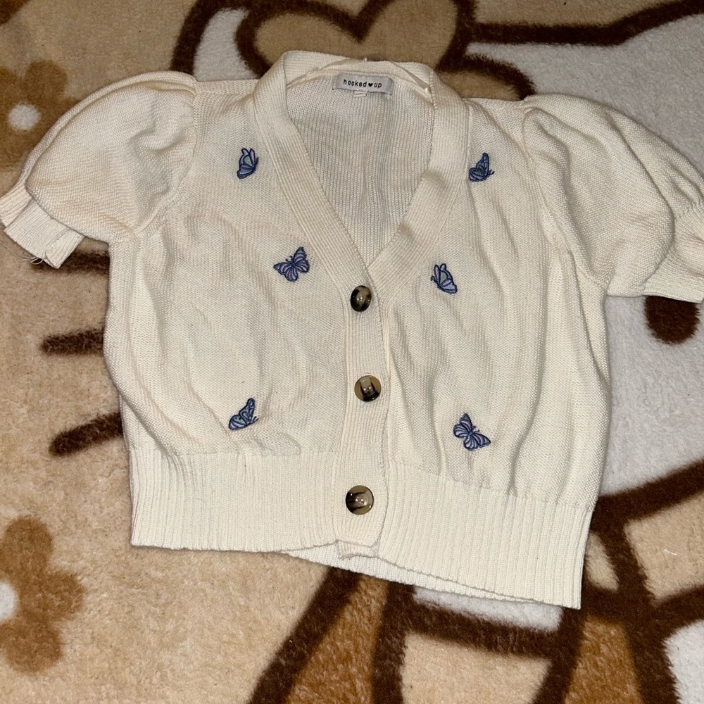 Cropped butterfly cardigan for spring